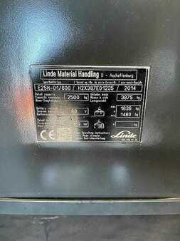 Elektro čtyřkolový VZV 2014  Linde E25/600H (7)