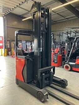 Schubmaststapler  Linde R14 (2)