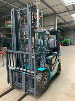 Diesel truck 2022  Baoli KBD30 (1)