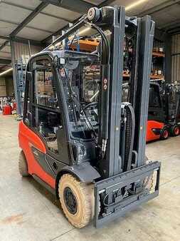 Dieselstapler 2020  Linde H30D (4)
