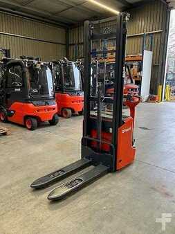 Hochhubwagen  Linde L12i (3)