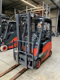 Elektro čtyřkolový VZV 2016  Linde E16PH (1)