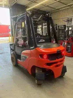 Dieselstapler  Linde H30D (2)