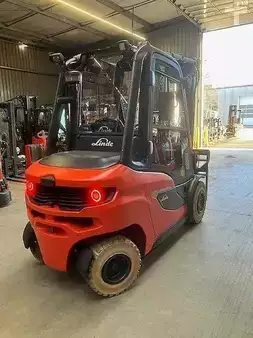 Dieselstapler  Linde H30D (3)