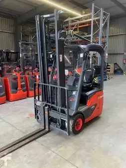 Elektro 3 Rad  Linde E12 (1)