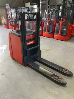 Hochhubwagen  Linde D10B (2)