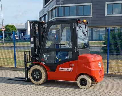 4-wiel elektrische heftrucks 2023  EP Equipment EFL353 (6)