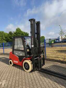 Electric - 4 wheels 2025  EP Equipment EFL353S (3)