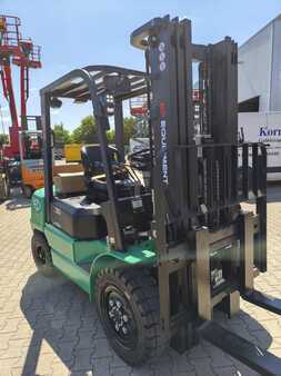 Electric - 4 wheels 2025  EP Equipment EFXZ-301 (4)