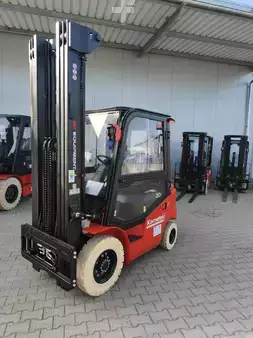 Elektro 4 Rad 2026  EP Equipment EFL203P / T6000 (2)