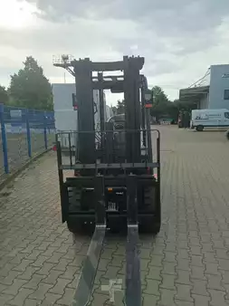 Dieselstapler 2026  EP Equipment CPCD35T8 (5)