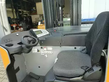 Reach Trucks 2017  Still FM-X-14 (5)