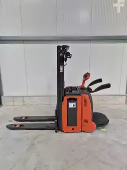 Pinontavaunu 2019  Linde D14APi (5)