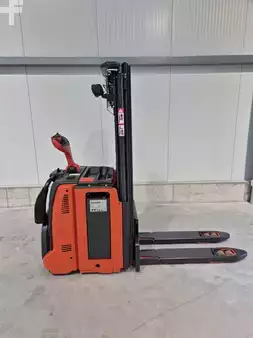 Pinontavaunu 2019  Linde D14APi (1)