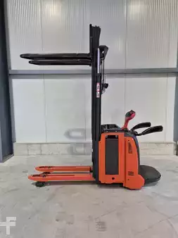 Pinontavaunu 2019  Linde D14APi (7)