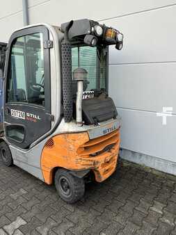 Chariots élévateurs diesel 2017  Still RX 70-16 (3)
