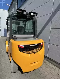Wózki widłowe diesel 2019  Jungheinrich DFG S50s (2)