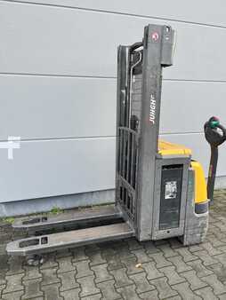 Stoccatori 2019  Jungheinrich EJC216z (2)