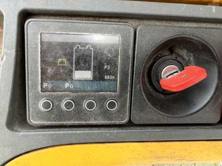 Stoccatori 2019  Jungheinrich EJC216z (7)