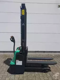 Hochhubwagen 2026  Mitsubishi SBP12QLDI D330 (1)