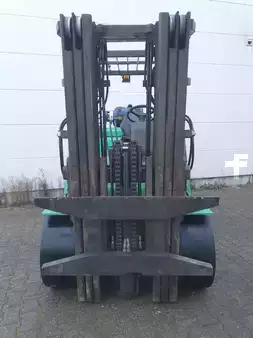 Kompakttargonca 2005  Mitsubishi FGC70K (4)