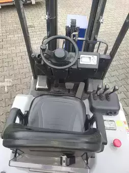 Elektrisk- 3 hjul 2014  Unicarriers AG1N1L20T (5)