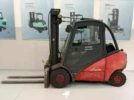 LPG heftrucks 2005  Linde H35T (1)