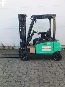 Elektro čtyřkolový VZV  Mitsubishi FB20N2 2SP330 (2)