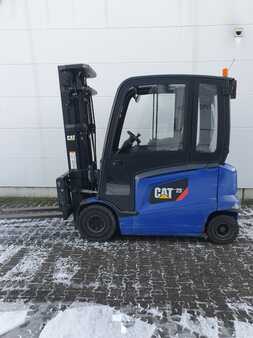 Chariots électriques à 4 roues 2018  CAT Lift Trucks EP25N 3FP480 (1)