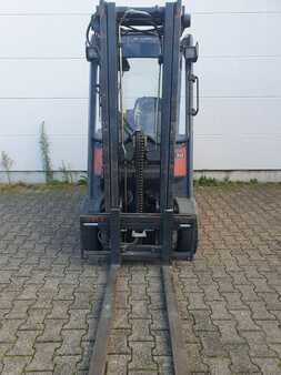 LPG Forklifts 2012  Linde H14T-01 (6) 