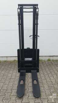 Stoccatori 2021  Mitsubishi SBP12N2 DS330 (3)