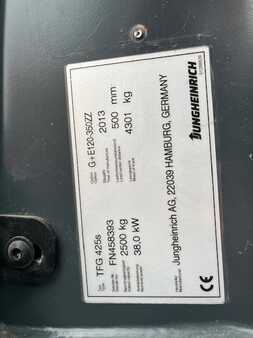 Empilhador a gás 2013  Jungheinrich TFG 425 s (6) 