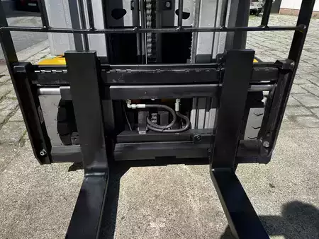 Elektro 3 Rad 2019  Jungheinrich EFG 216K (3)