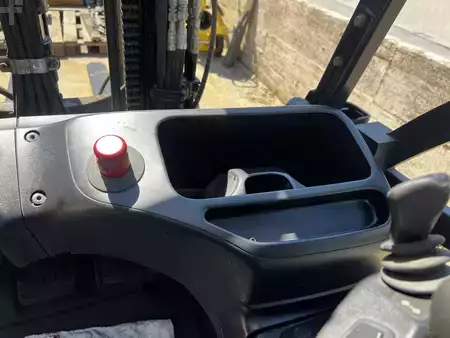 Elektro 4 Rad 2020  Linde E 25L 01 (15)