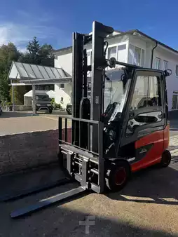 El truck - 4 hjulet 2018  Linde E 35 HL 01 (1)