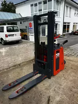 Stacker stå på 2019  Linde D 14 API (3)