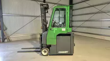 Čtyřcestný vysokozdvižný vozík 2017  Combilift CBE3000 (1)
