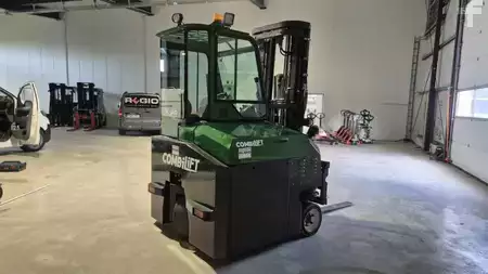 Čtyřcestný vysokozdvižný vozík 2017  Combilift CBE3000 (2)