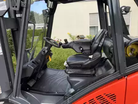 LPG heftrucks 2018  Linde H35T (3)