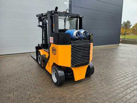 Erikoistrukki 2007  RMF KSL70G - Compact (4)