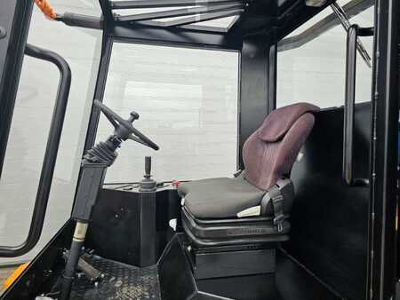 Erikoistrukki 2007  RMF KSL70G - Compact (5)