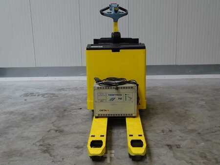 Electric Pallet Trucks 2007  Hyster P2.0S (3)