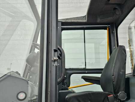 Dieselový VZV 2005  Kalmar DCE120-6 - Sago Top Quality (6)