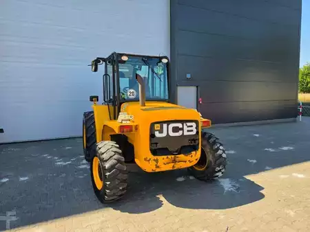 Terénní vysokozdvižný vozík 2017  JCB 940-4 T4 - TRIPLEX (4)
