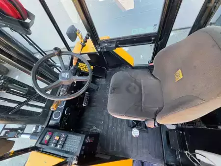 Terénní vysokozdvižný vozík 2017  JCB 940-4 T4 - TRIPLEX (7)