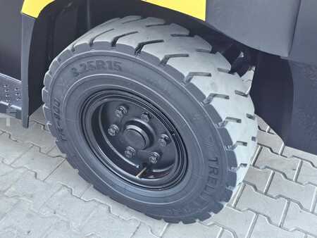 Empilhador a gás 2014  Hyster H8.0FT9 (10)