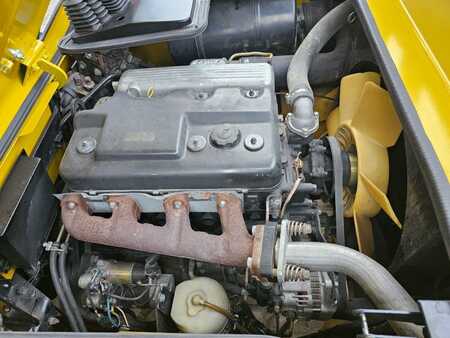 Chariot élévateur diesel 1995  Yale GDP40LF (7)