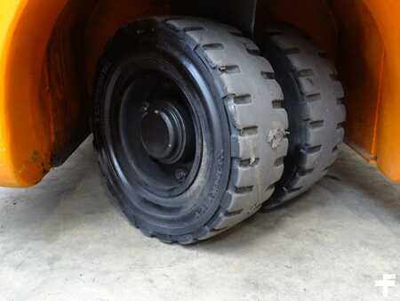 Eléctrica de 3 ruedas 2012  Doosan B18T-5 - TRIPLEX (10)