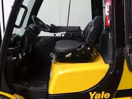 Treibgasstapler  Yale GLP30VX - TRIPLEX (6)