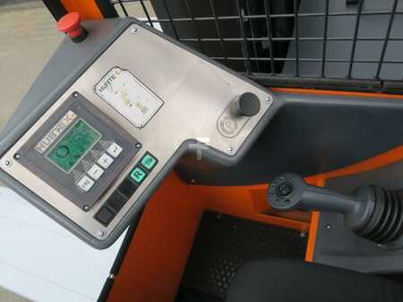 Vierwegestapler 2004  Hubtex MQ30 (10)